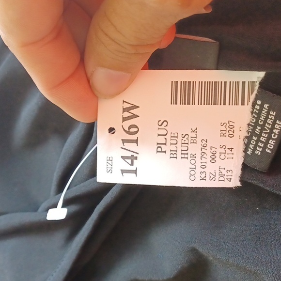 Studio 1940 Black dressy top, sz 14/16 - Picture 7 of 8